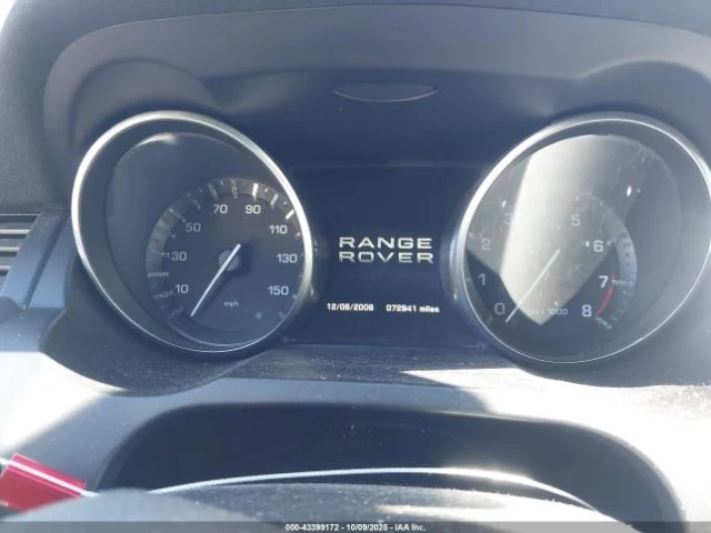 Land Rover Evoque Pure* Червена кожа* Пано* Keyless* Камера* , снимка 11 - Автомобили и джипове - 52750488