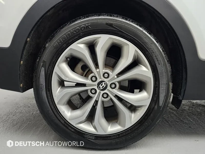 Hyundai Santa fe 2.0 CRDi 4WD - САМО 30% АВАНС, снимка 5 - Автомобили и джипове - 56159121