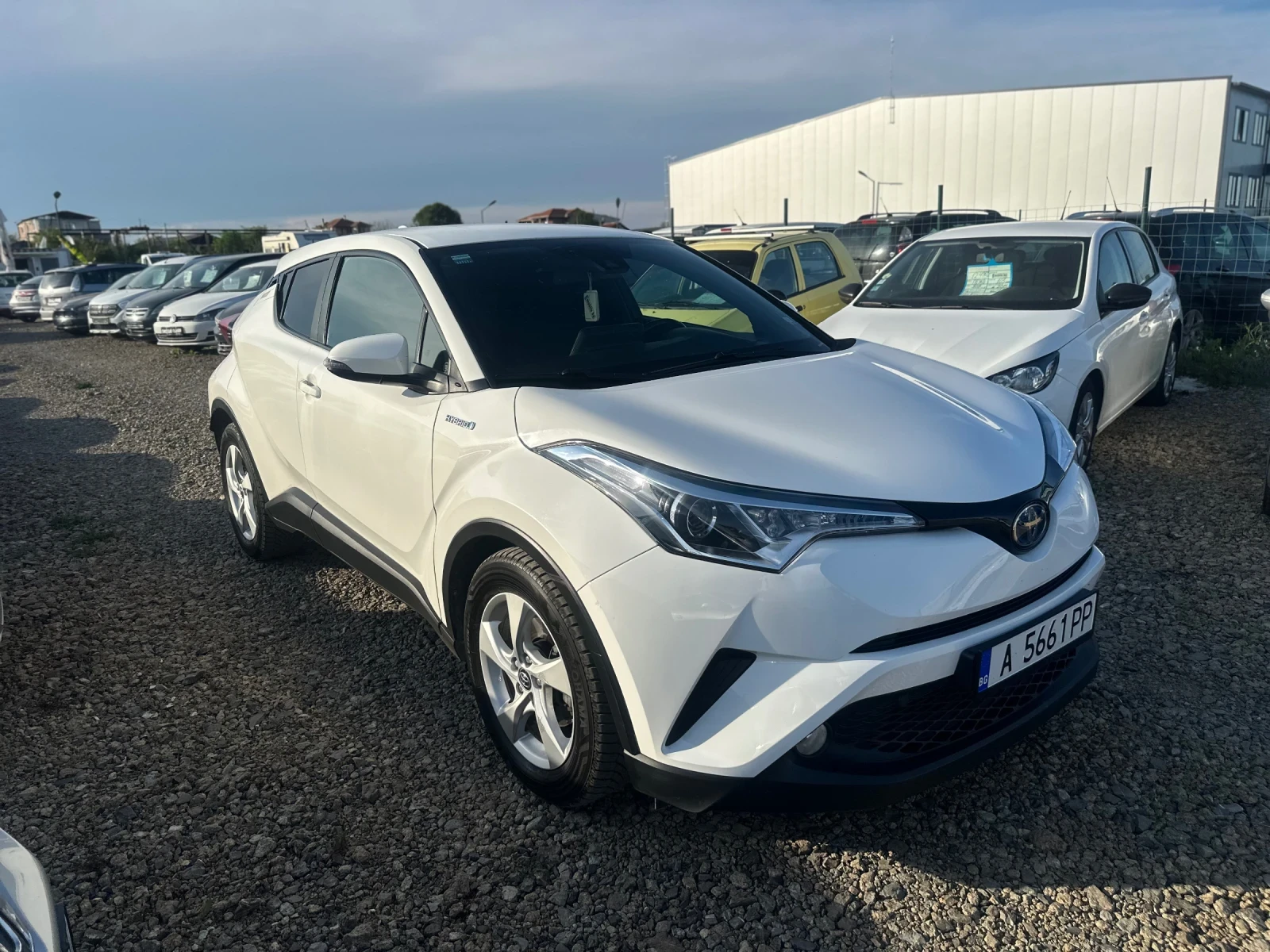 Toyota C-HR 1.8 122ps - изображение 4