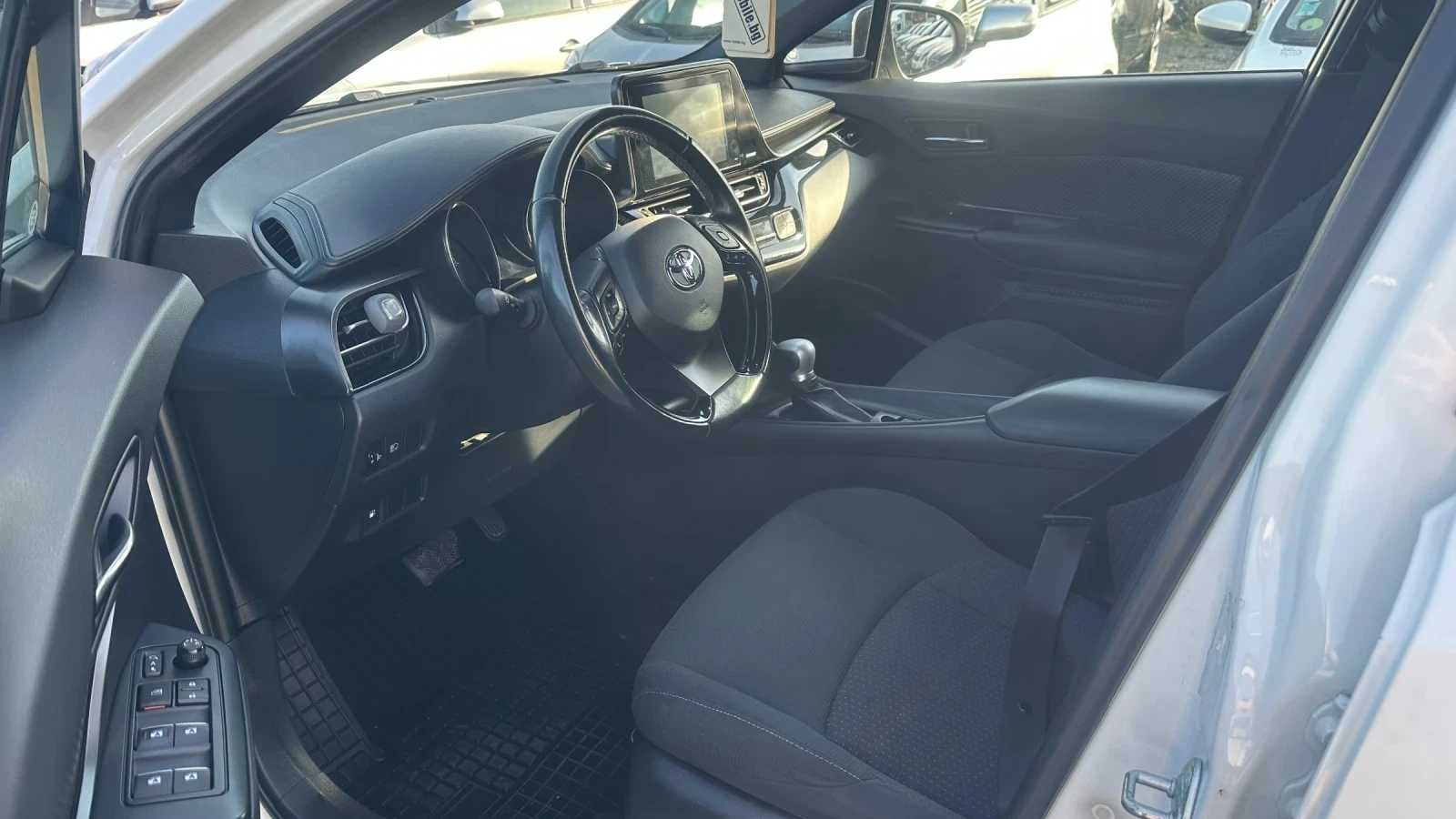 Toyota C-HR 1.8  | Mobile.bg — изображение 15