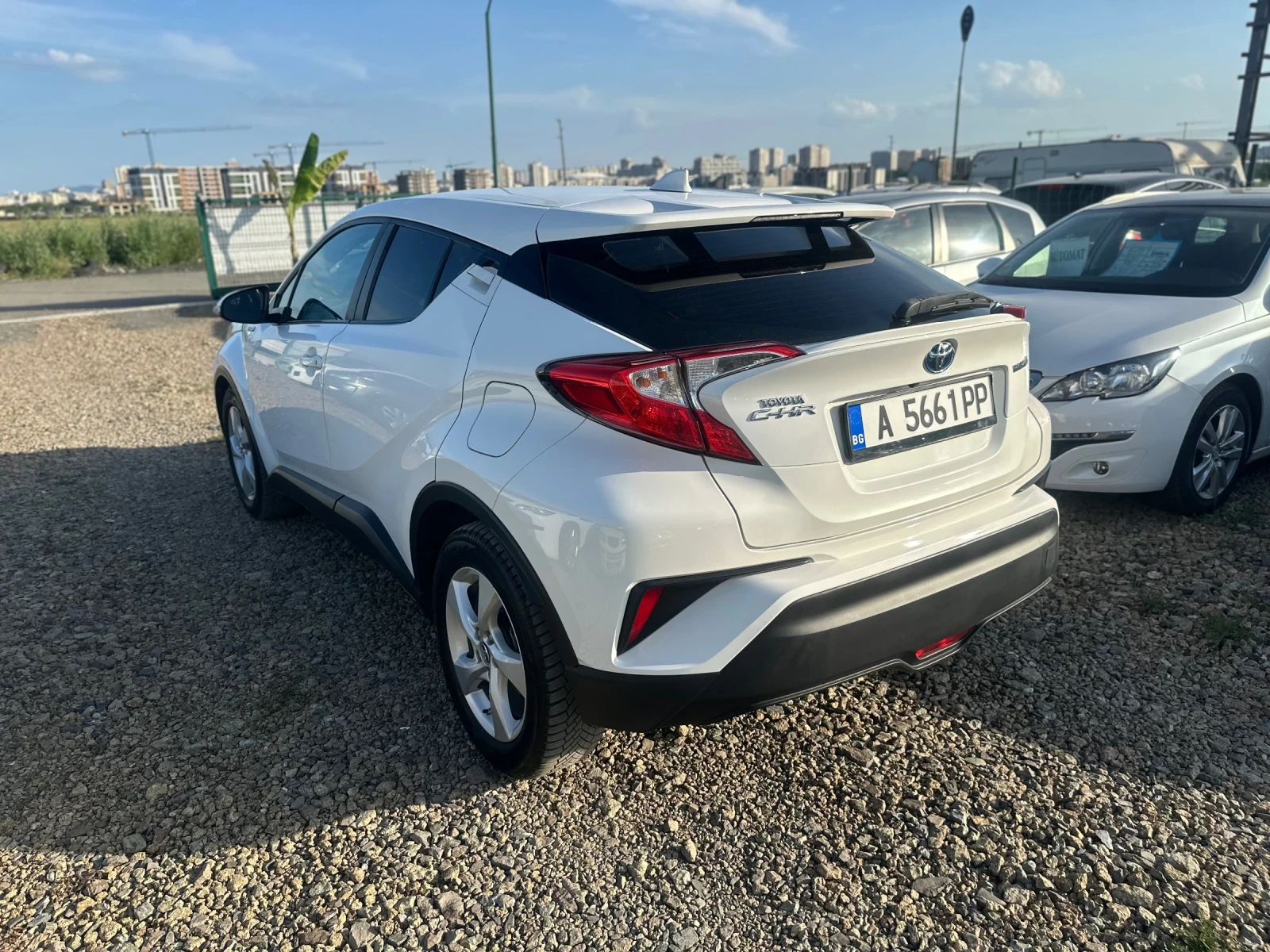 Toyota C-HR 1.8 122ps - изображение 8