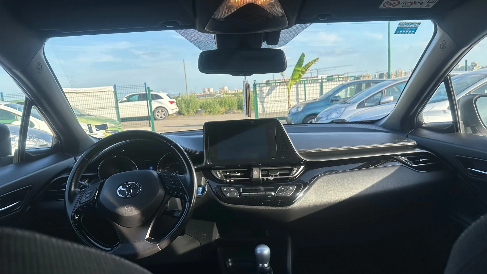 Toyota C-HR 1.8  | Mobile.bg — изображение 14