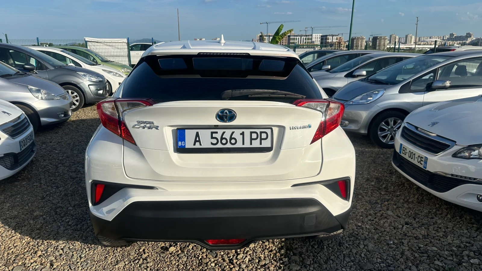 Toyota C-HR 1.8  | Mobile.bg — изображение 13