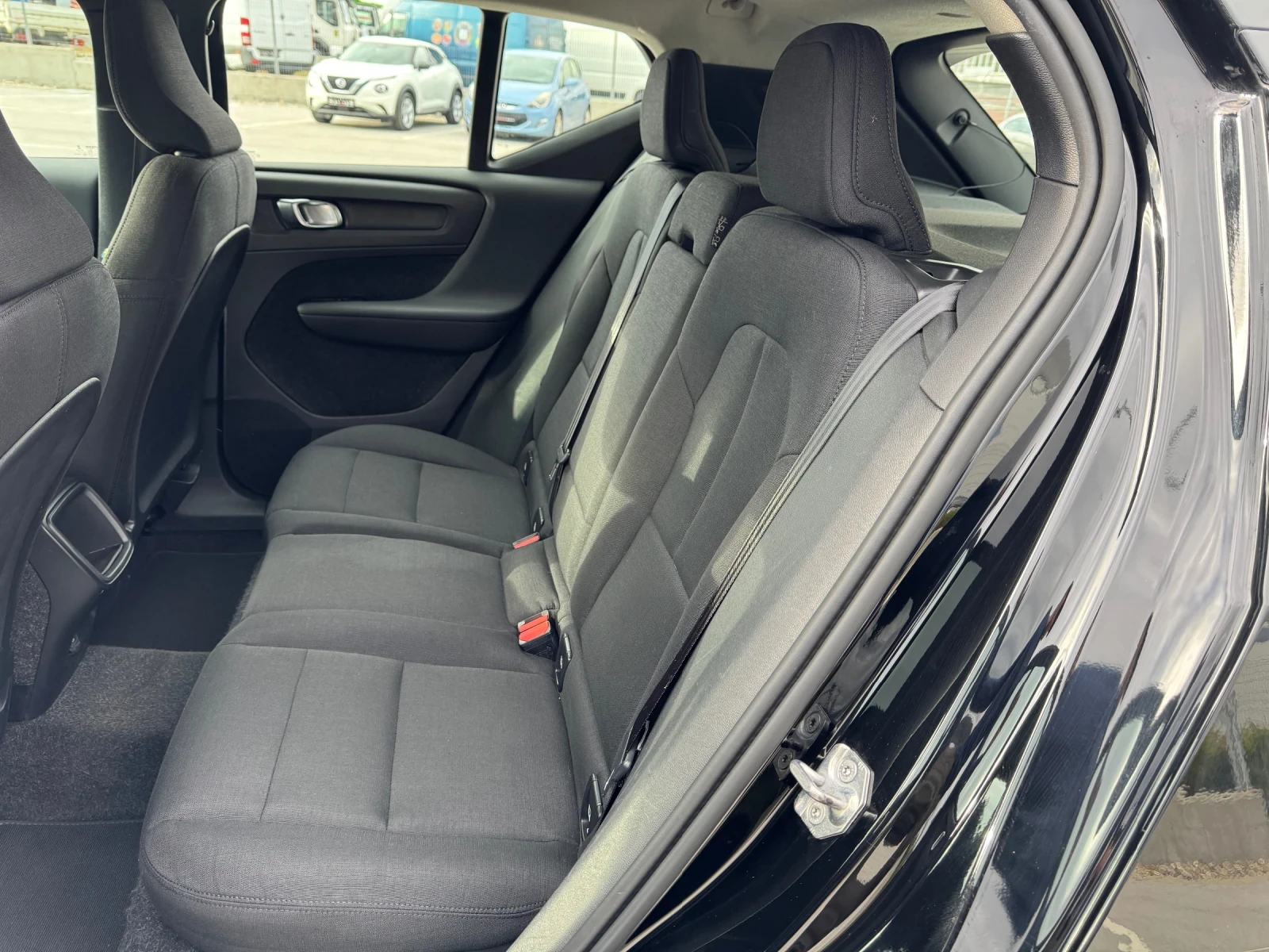 Volvo XC40 1.5 i T3 - INSCRIPTION/ EURO 6D - 101.000 km!!! | Mobile.bg   15