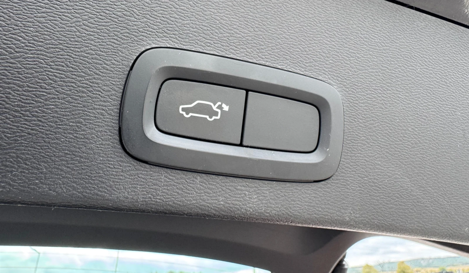 Volvo XC40 1.5 i T3 - INSCRIPTION/ EURO 6D - 101.000 km!!! | Mobile.bg   16