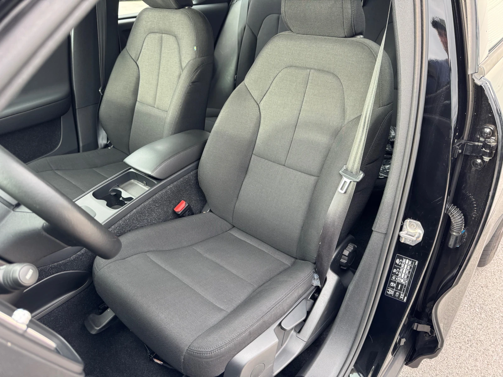 Volvo XC40 1.5 i T3 - INSCRIPTION/ EURO 6D - 101.000 km!!! | Mobile.bg   14