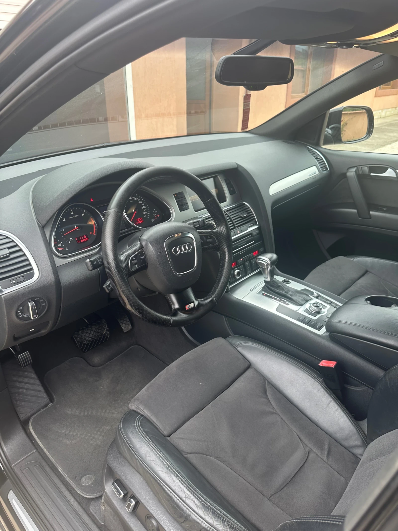 Audi Q7  - изображение 7