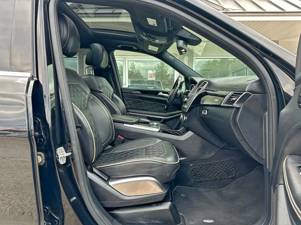 Mercedes-Benz GL 550  - изображение 5