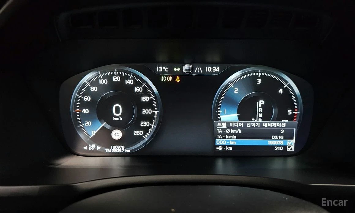 Volvo Xc90  - изображение 8