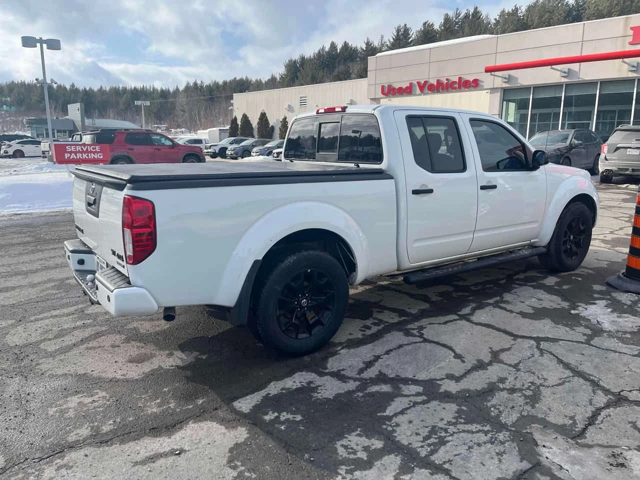 Nissan Frontier * Crew Cab Bed 4x4 Auto * KEYLESS* , снимка 3 - Автомобили и джипове - 53762012