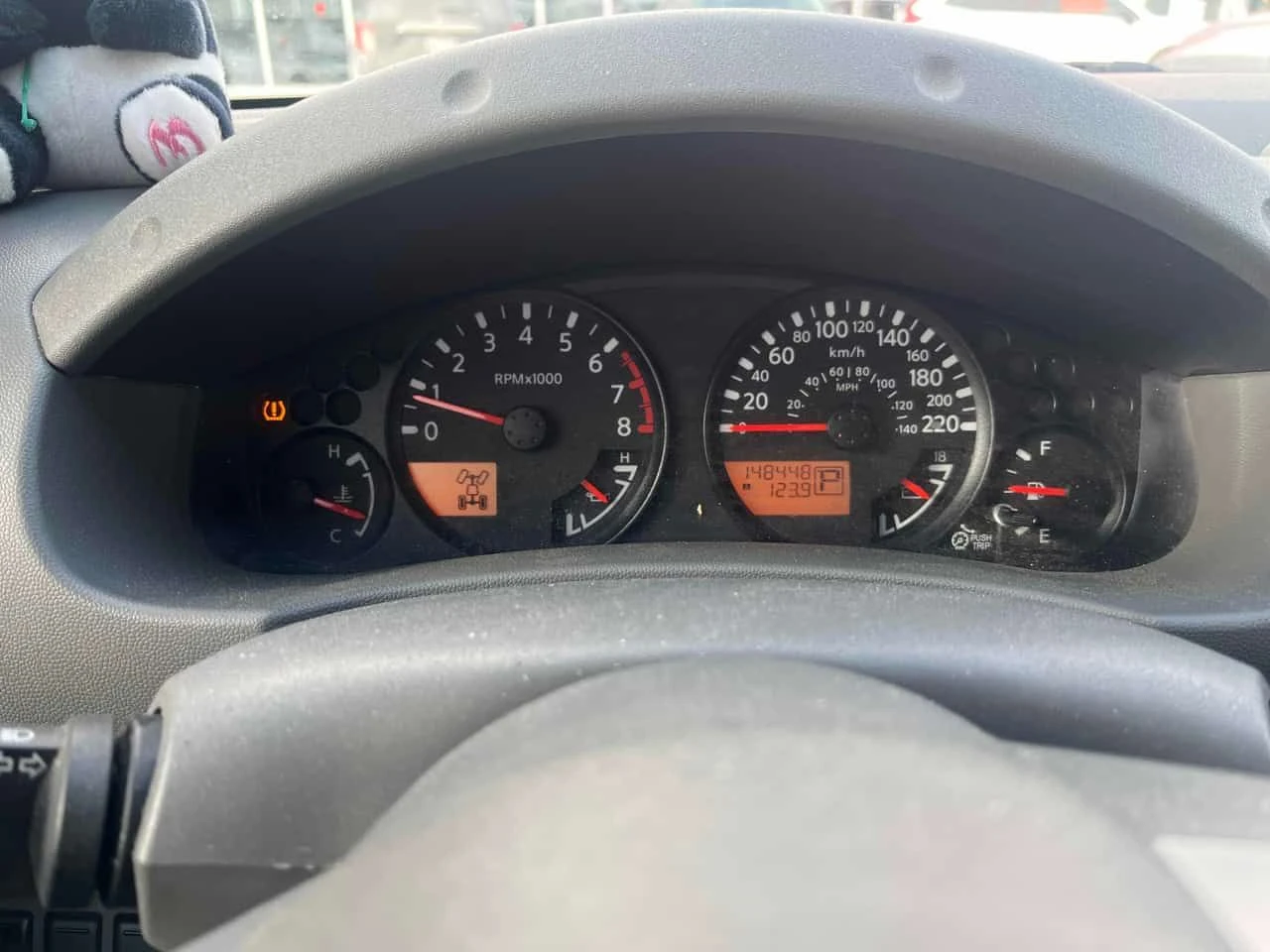 Nissan Frontier * Crew Cab Bed 4x4 Auto * KEYLESS* , снимка 8 - Автомобили и джипове - 53762012