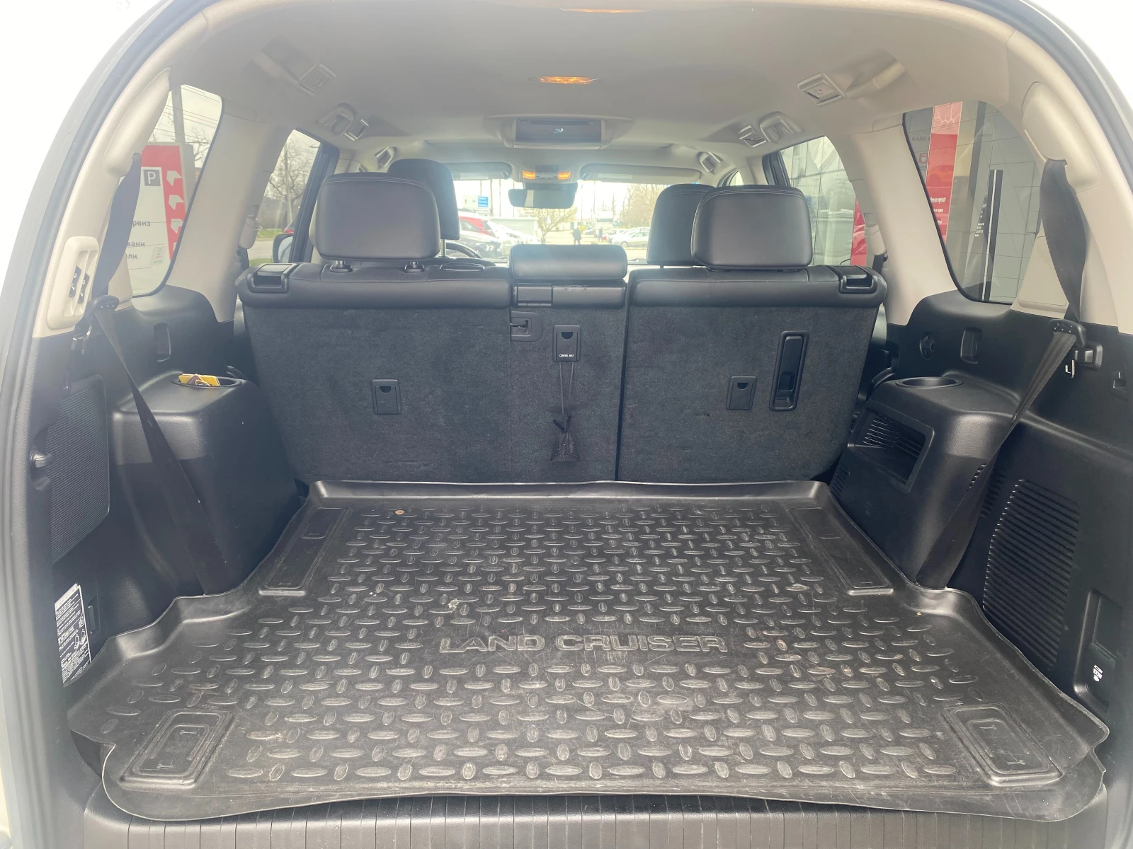 Toyota Land cruiser 150 2.8D Luxury, снимка 9 - Автомобили и джипове - 53861581