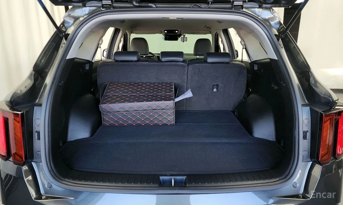 Kia Sorento PRESTIGE* КОЖА* ПОДГРЕВ* ОБДУХВАНЕ* НАВИ, снимка 17 - Автомобили и джипове - 54124981