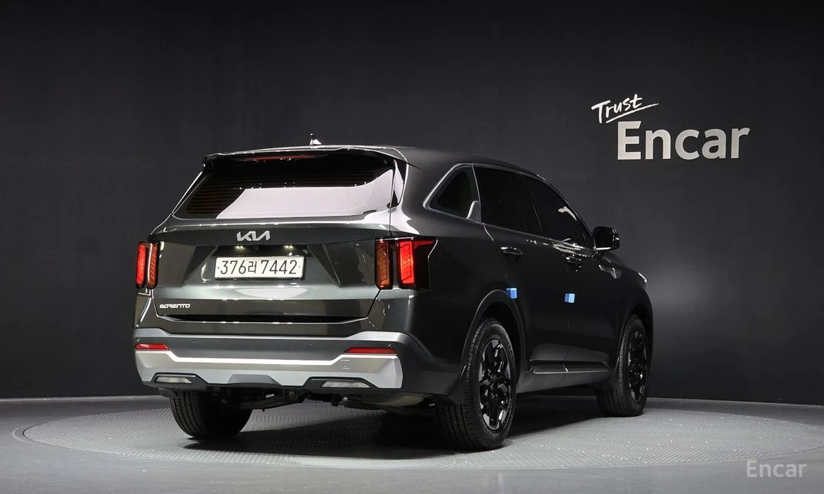 Kia Sorento PRESTIGE* КОЖА* ПОДГРЕВ* ОБДУХВАНЕ* НАВИ, снимка 2 - Автомобили и джипове - 54124981