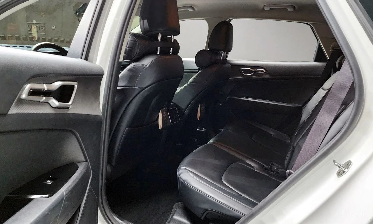 Kia Sportage 1.6-TURBO* PRESTIGE* DIGITAL* REAR-CAMERA* , снимка 16 - Автомобили и джипове - 54545077