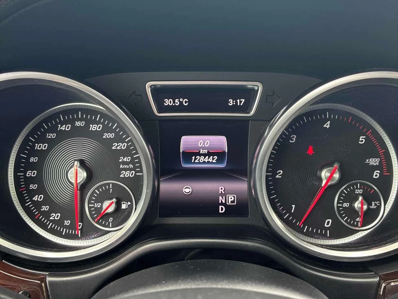 Mercedes-Benz GLE 350 4MATIC/360/ПАНОРАМА/ПОДГРЕВИ, снимка 8 - Автомобили и джипове - 55226330