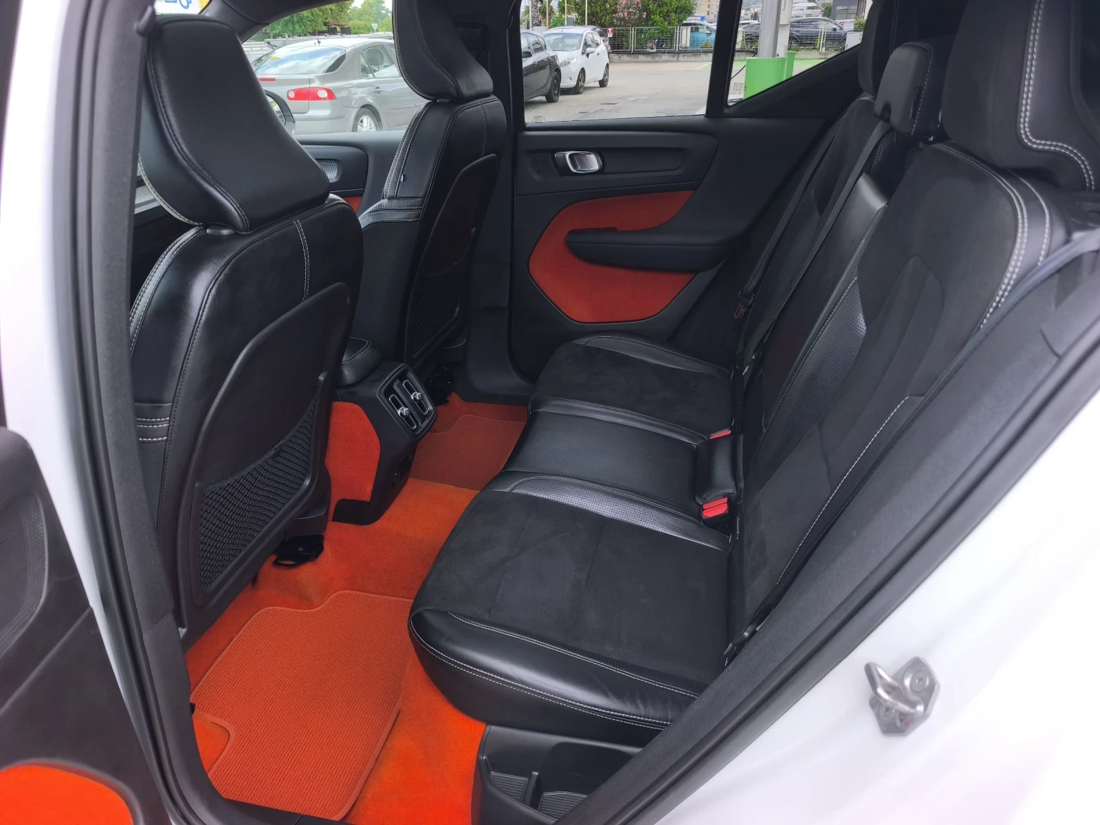 Volvo XC40 R-DESING T5 4X4 FULL SERVICE IN VOLVO  | Mobile.bg � ����������� 13