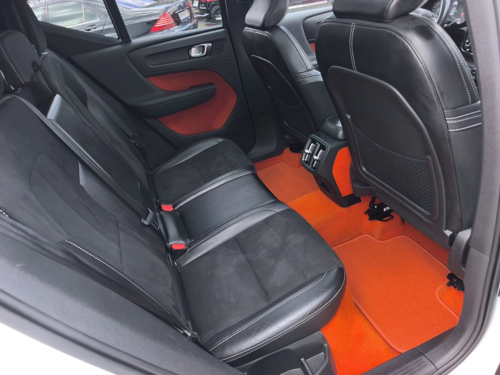Volvo XC40 R-DESING T5 4X4 FULL SERVICE IN VOLVO  | Mobile.bg � ����������� 12