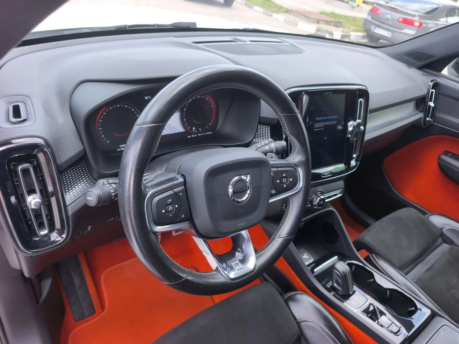 Volvo XC40 R-DESING T5 4X4 FULL SERVICE IN VOLVO  | Mobile.bg � ����������� 7