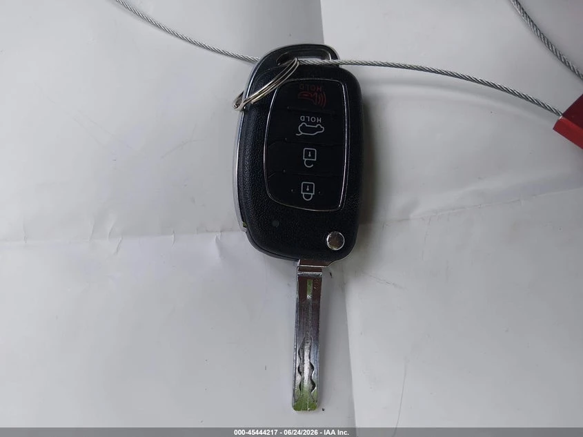 Hyundai Tucson 2.0l Sel, снимка 11 - Автомобили и джипове - 55570447