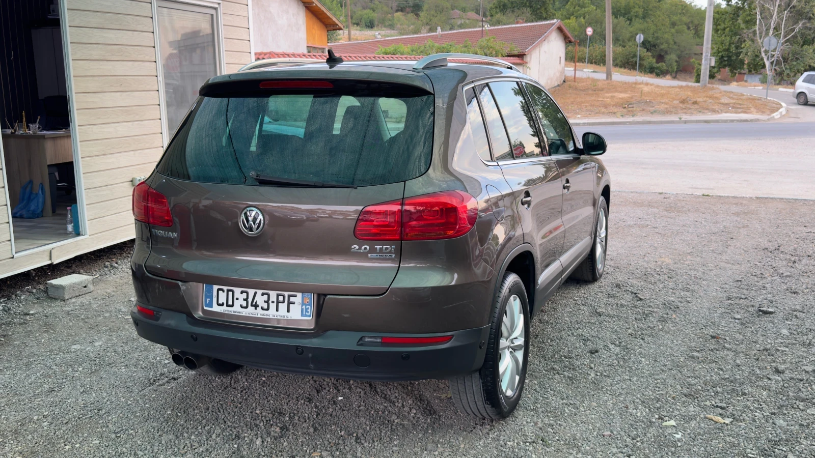 VW Tiguan ФЕЙСЛИФТ Sport&Style BLUEMOTION , снимка 4 - Автомобили и джипове - 55824825