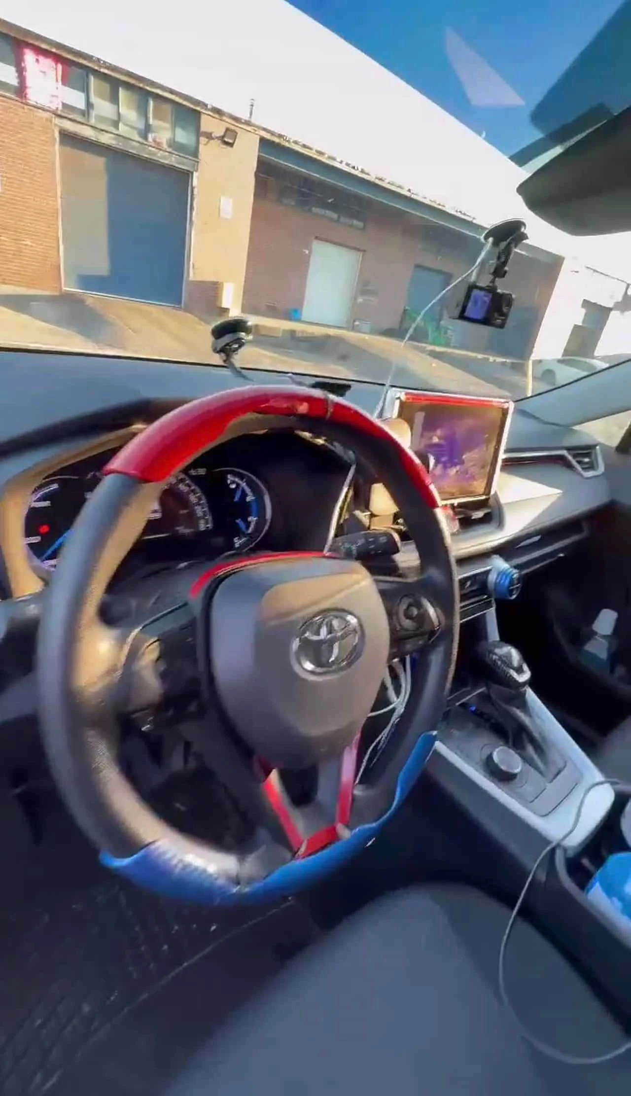Toyota Rav4 * Hybrid LE AWD * CARFAX *  | Mobile.bg � ����������� 9