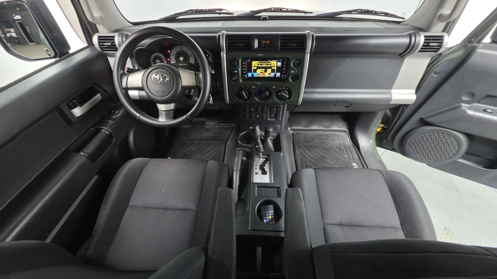 Toyota Fj cruiser, снимка 7 - Автомобили и джипове - 56689652
