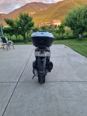 Piaggio Beverly 350i 2012, снимка 7