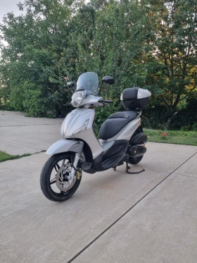 Piaggio Beverly 350i 2012, снимка 4