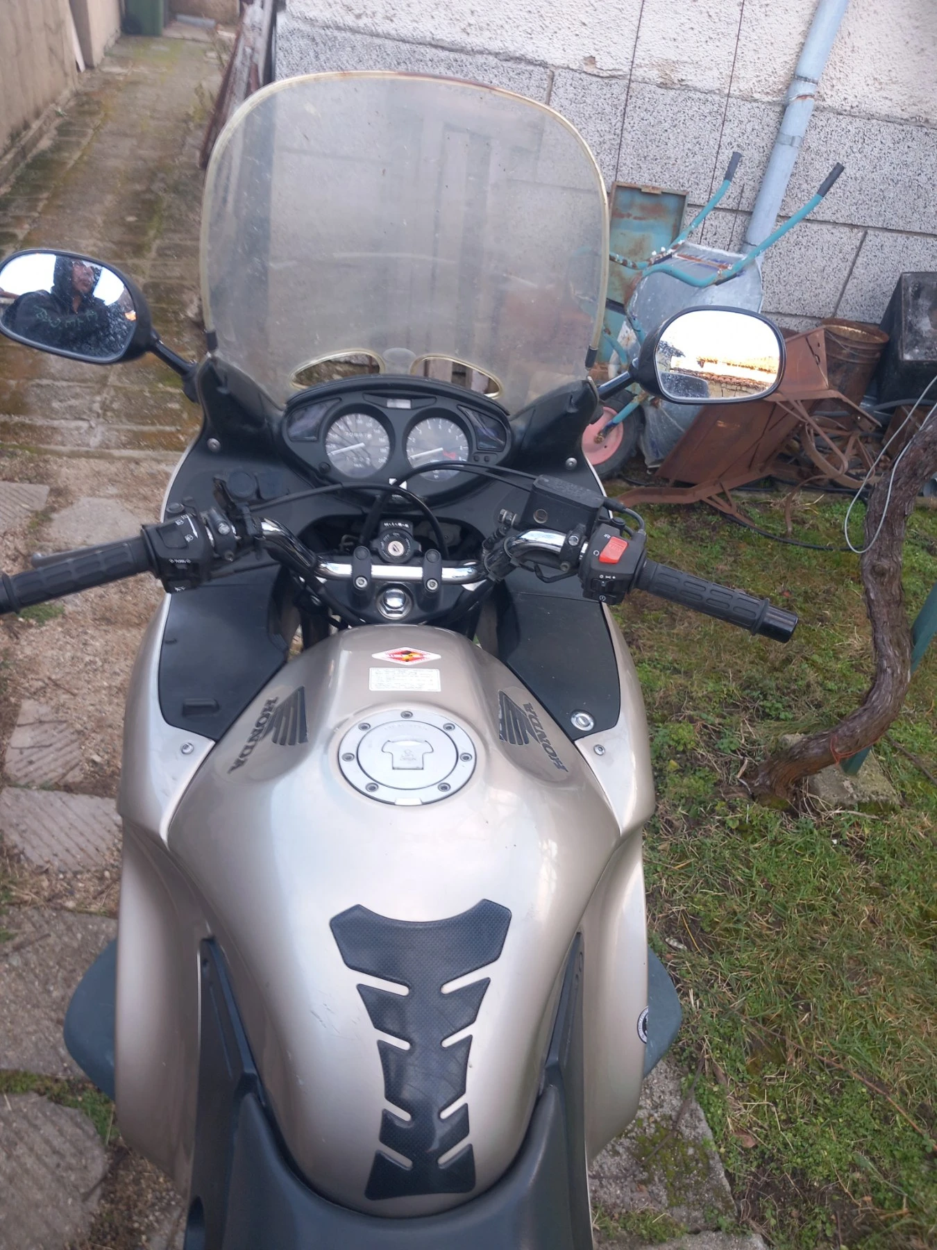 Honda Deauville 650 - изображение 4
