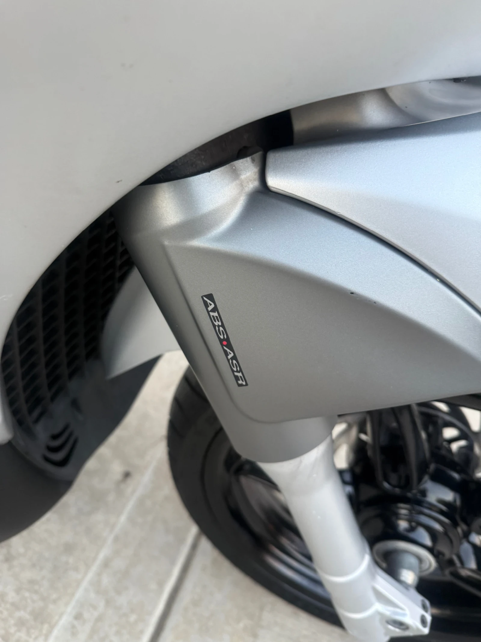 Piaggio Beverly 350i 2013 ABS ASP 2broq - изображение 8