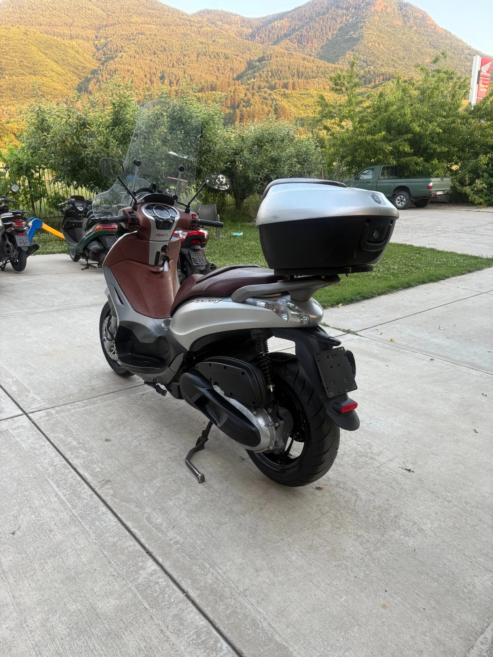 Piaggio Beverly 350i 2013 ABS ASP 2broq - изображение 5