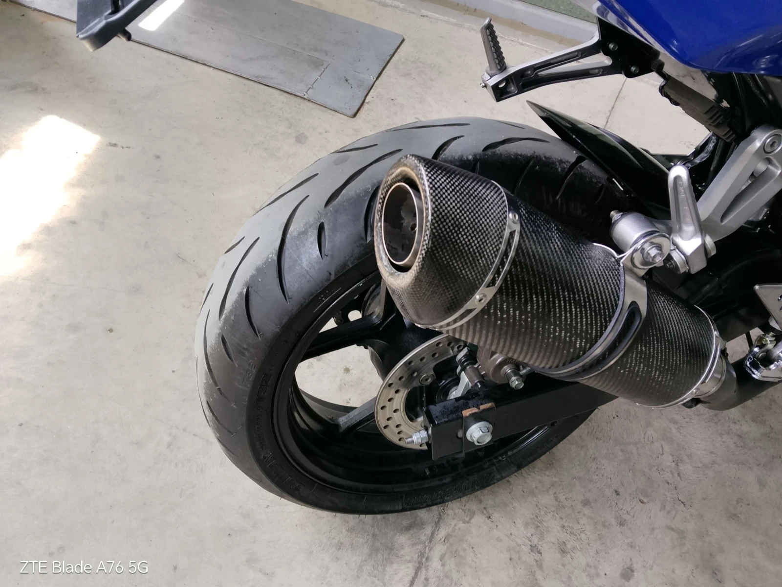 Kawasaki Z 750, снимка 7 - Мотоциклети и мототехника - 54620209