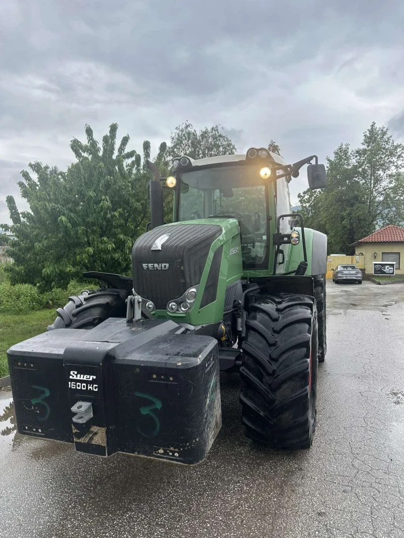 Трактор Fendt 826 VARIO, снимка 2 - Селскостопанска техника - 52270530