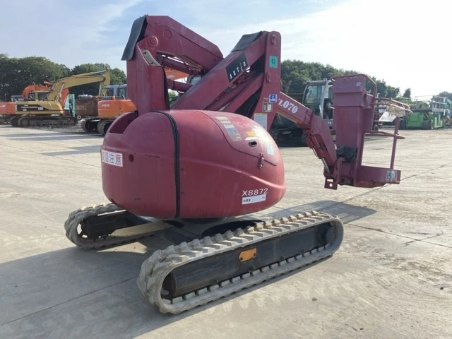  Grove   10.12.2025 | Mobile.bg   13