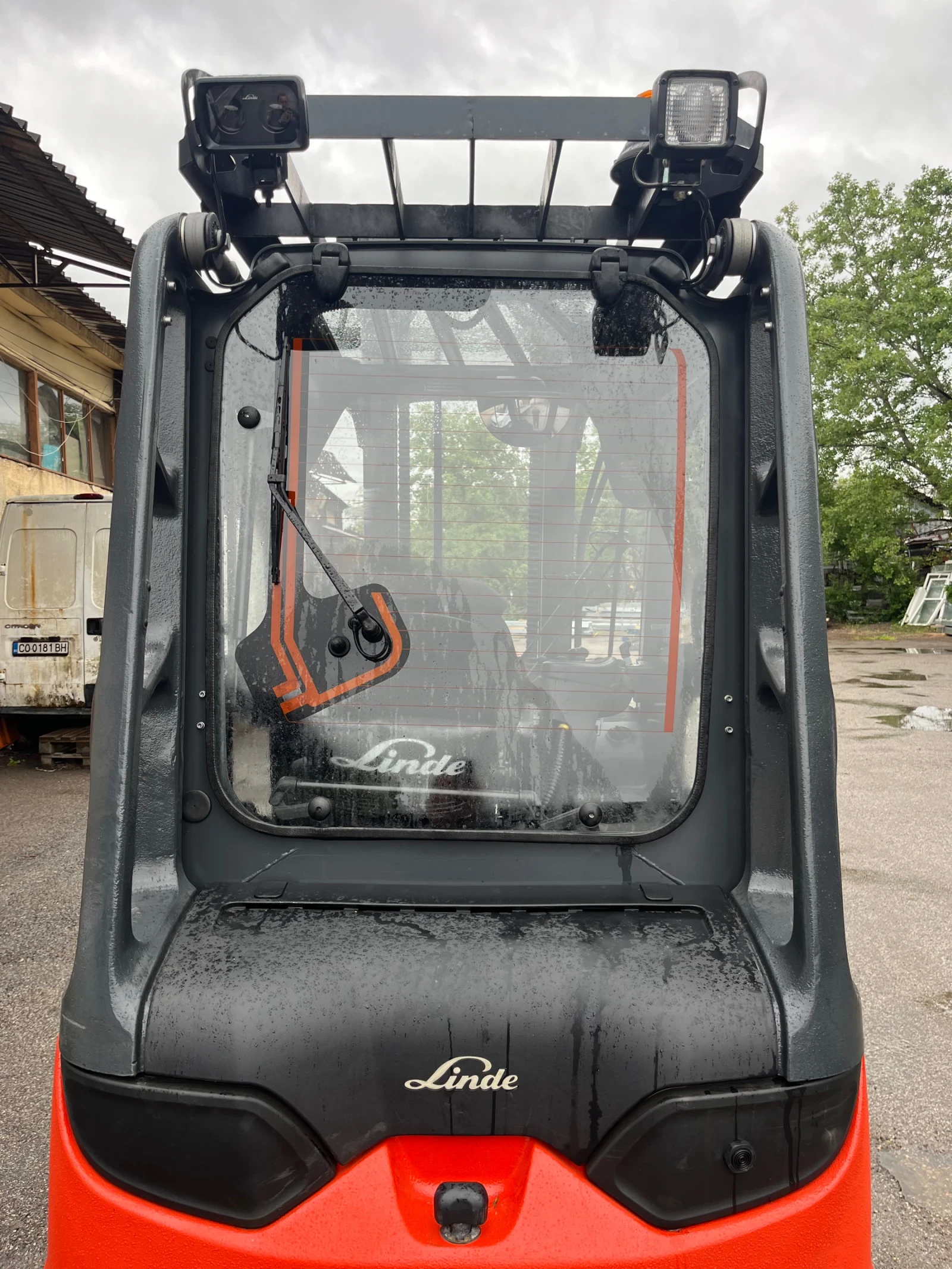 Електрокар Linde, снимка 17 - Индустриална техника - 54577442