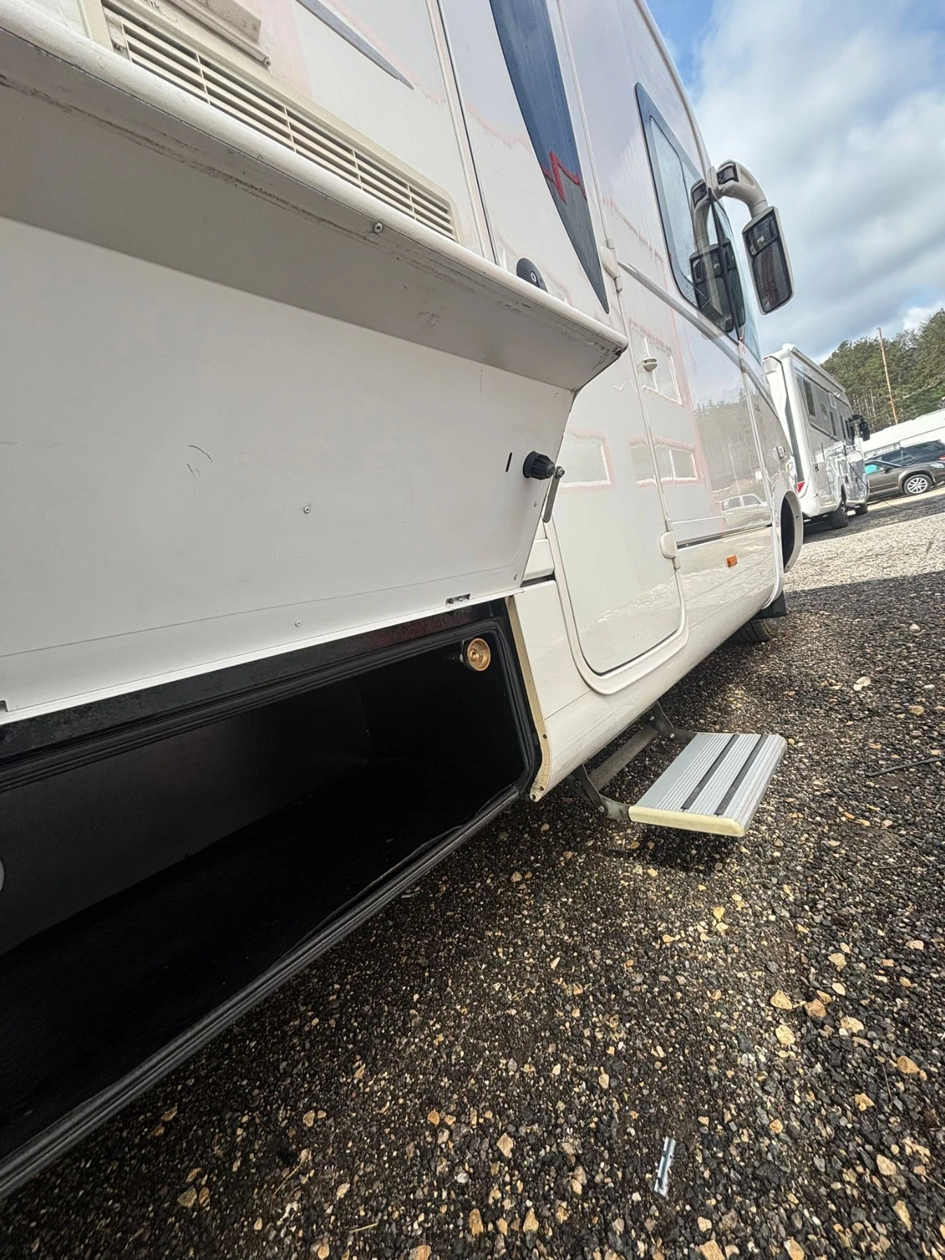 Кемпер Laika Kreos 8009, снимка 6 - Каравани и кемпери - 54160015