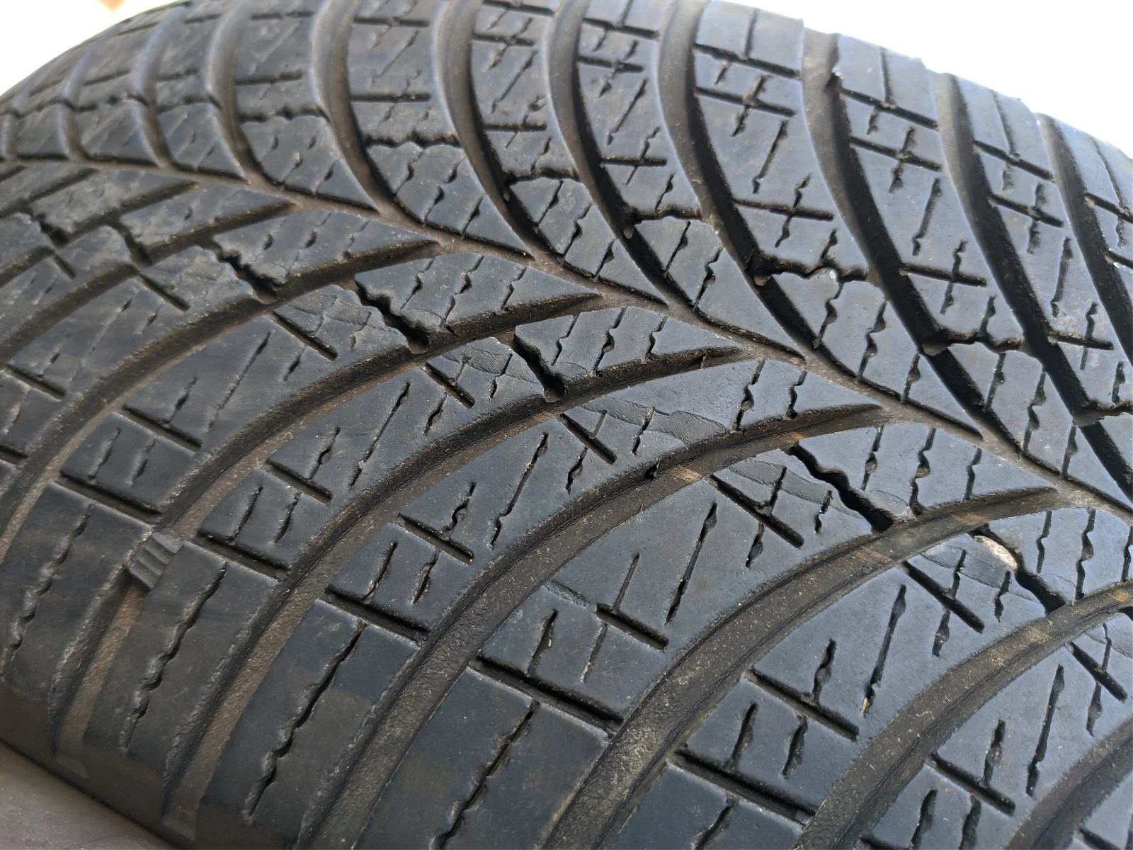  215/60R17 | Mobile.bg   5