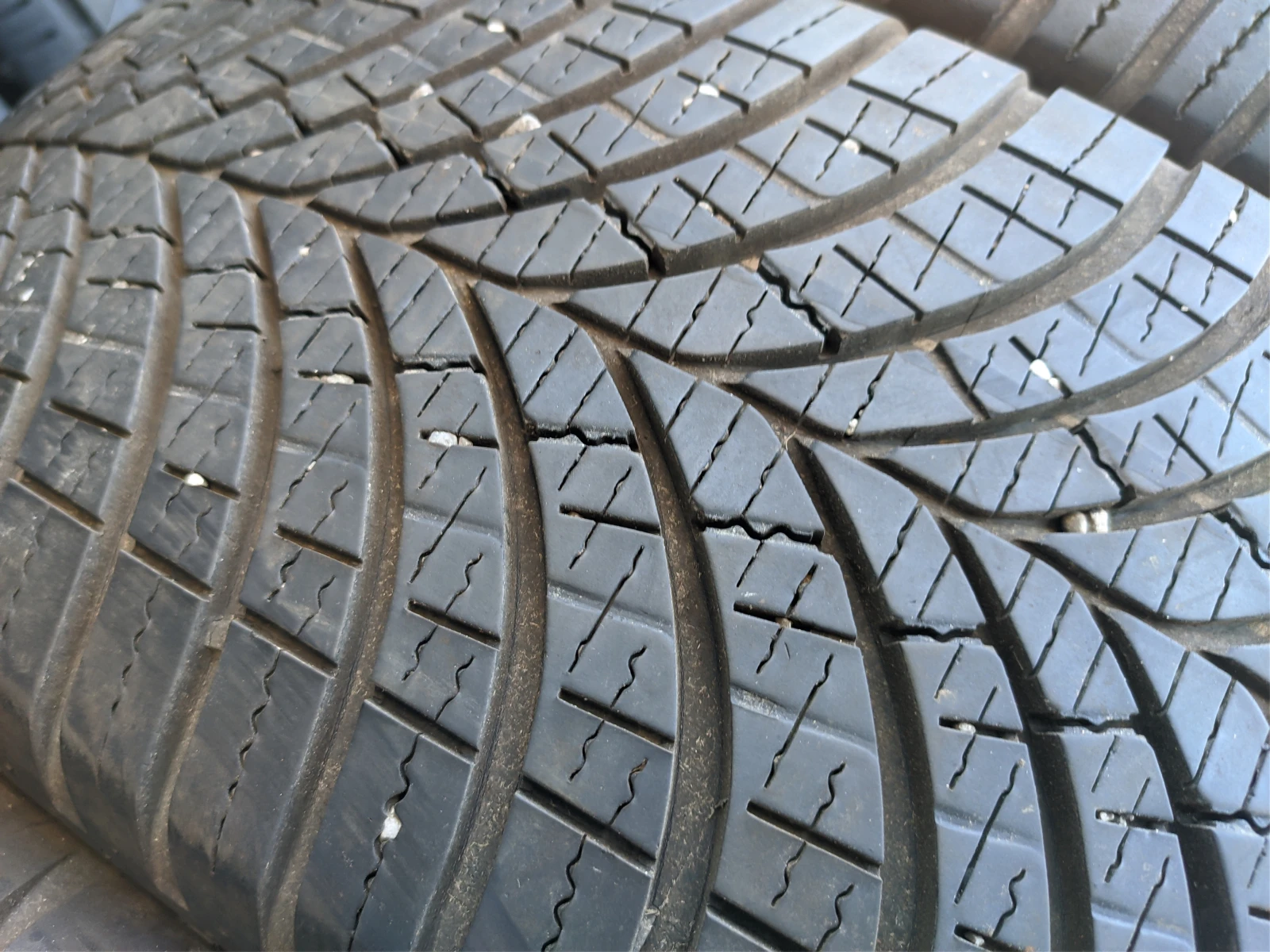  215/60R17 | Mobile.bg   6