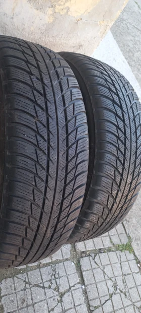 Гуми Зимни 185/60R16, снимка 2 - Гуми и джанти - 46950427