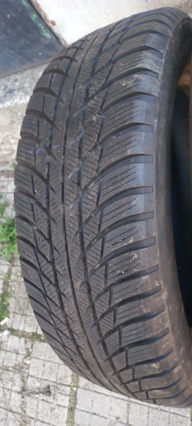 Гуми Зимни 185/60R16, снимка 8 - Гуми и джанти - 46950427