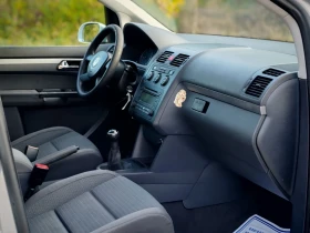 VW Touran 1.9TDI(101)* 6-СКОРОСТИ* КЛИМАТРОНИК* НОВ ВНОС* , снимка 12