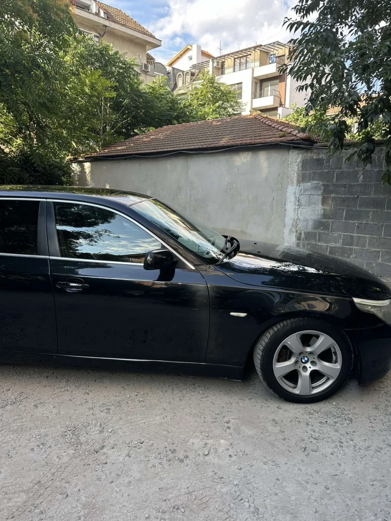 BMW 520, снимка 6 - Автомобили и джипове - 51250994