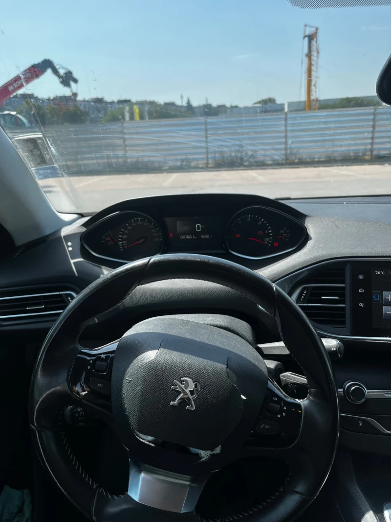 Peugeot 308 1.6HDI 92кс 87хил км, снимка 12 - Автомобили и джипове - 52565342