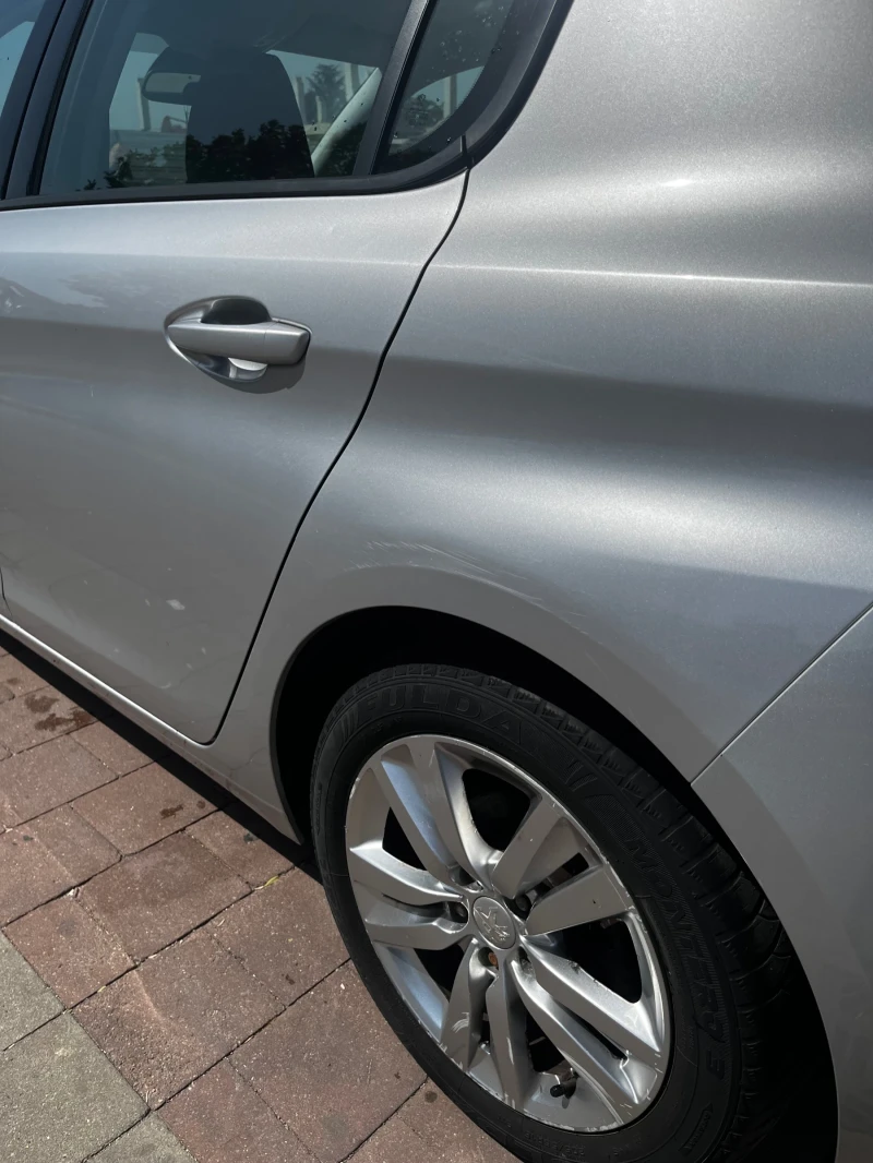 Peugeot 308 1.6HDI 92кс 87хил км, снимка 10 - Автомобили и джипове - 52565342