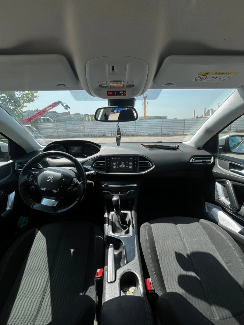 Peugeot 308 1.6HDI 92кс 87хил км, снимка 14 - Автомобили и джипове - 52565342