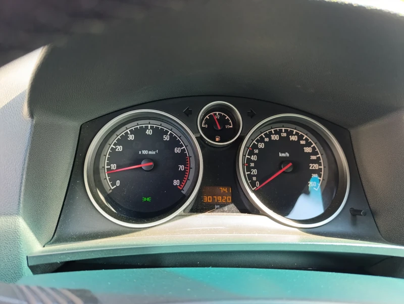 Opel Zafira, снимка 6 - Автомобили и джипове - 52328756