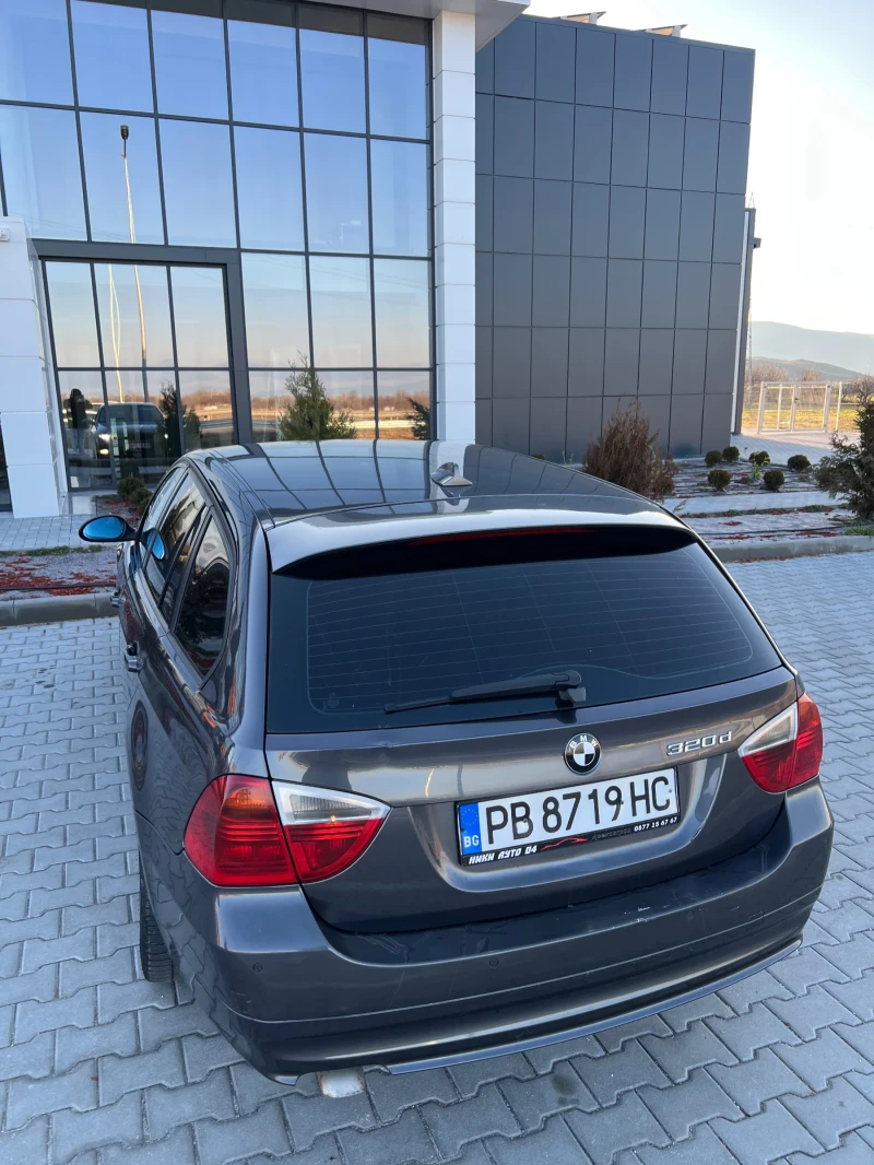 BMW 320 2.0D 163HP NAVI AUTOMATIC , снимка 6 - Автомобили и джипове - 53583727