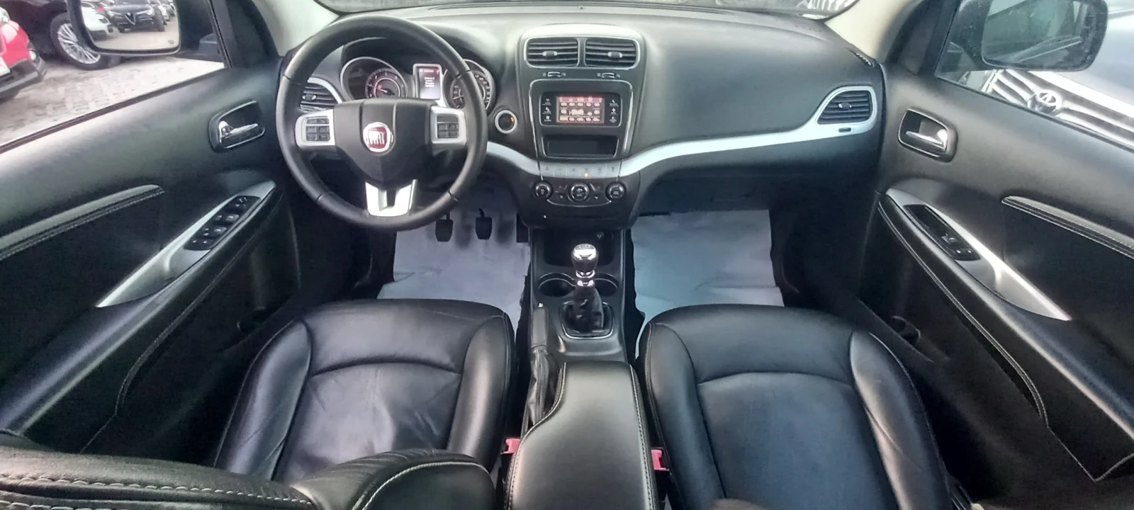 Fiat Freemont FULL 7-МЕСТА ИЗКЛЮЧИТЕЛН СЕРВИ КНИЖК УНИКТ ОБСЛУЖН - изображение 8