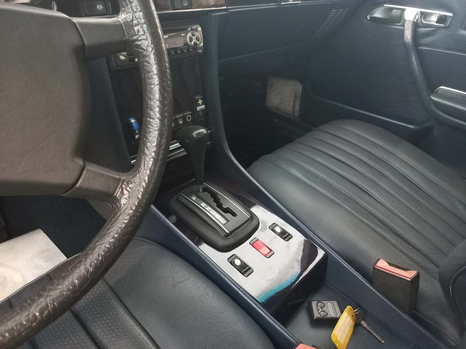 Mercedes-Benz SL 380 | Mobile.bg   12